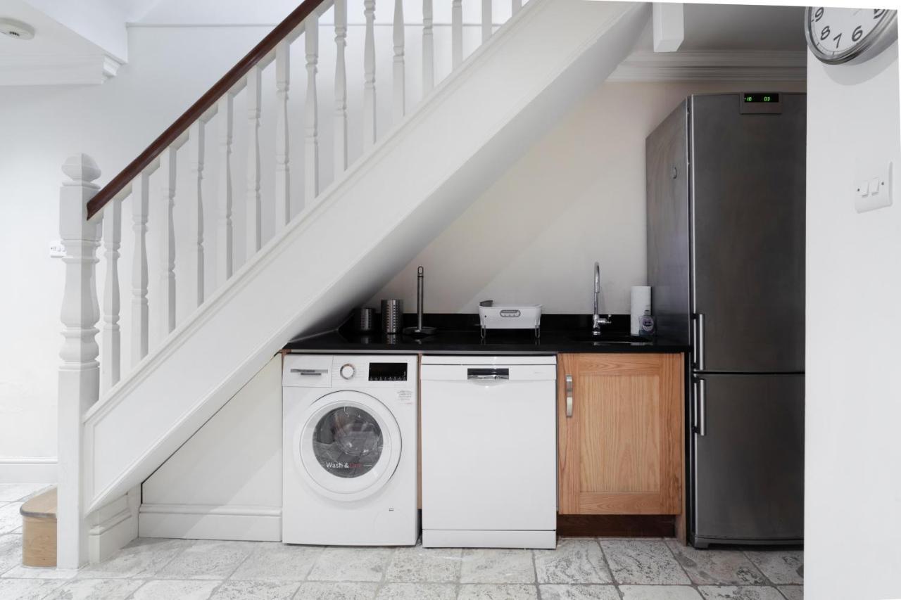Beautiful 4 Bedroom House Near Paddington Station ロンドン エクステリア 写真