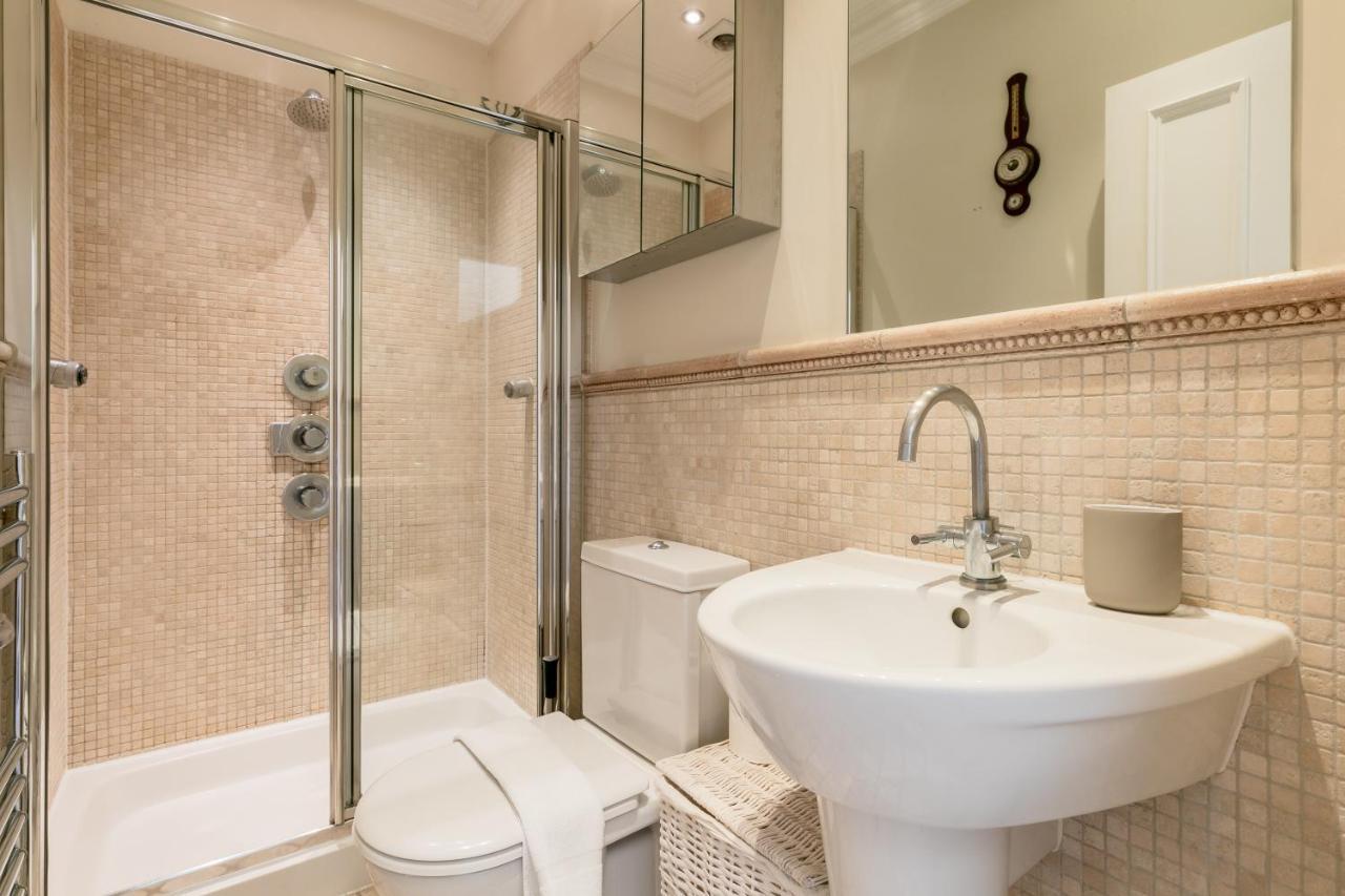 Beautiful 4 Bedroom House Near Paddington Station ロンドン エクステリア 写真